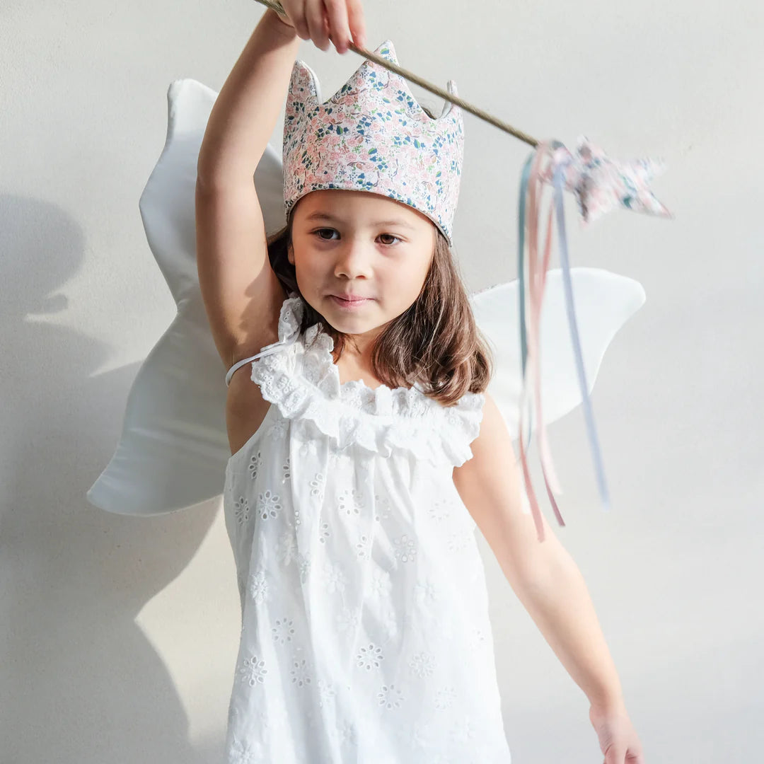 Floral crown by Mimi and Lula