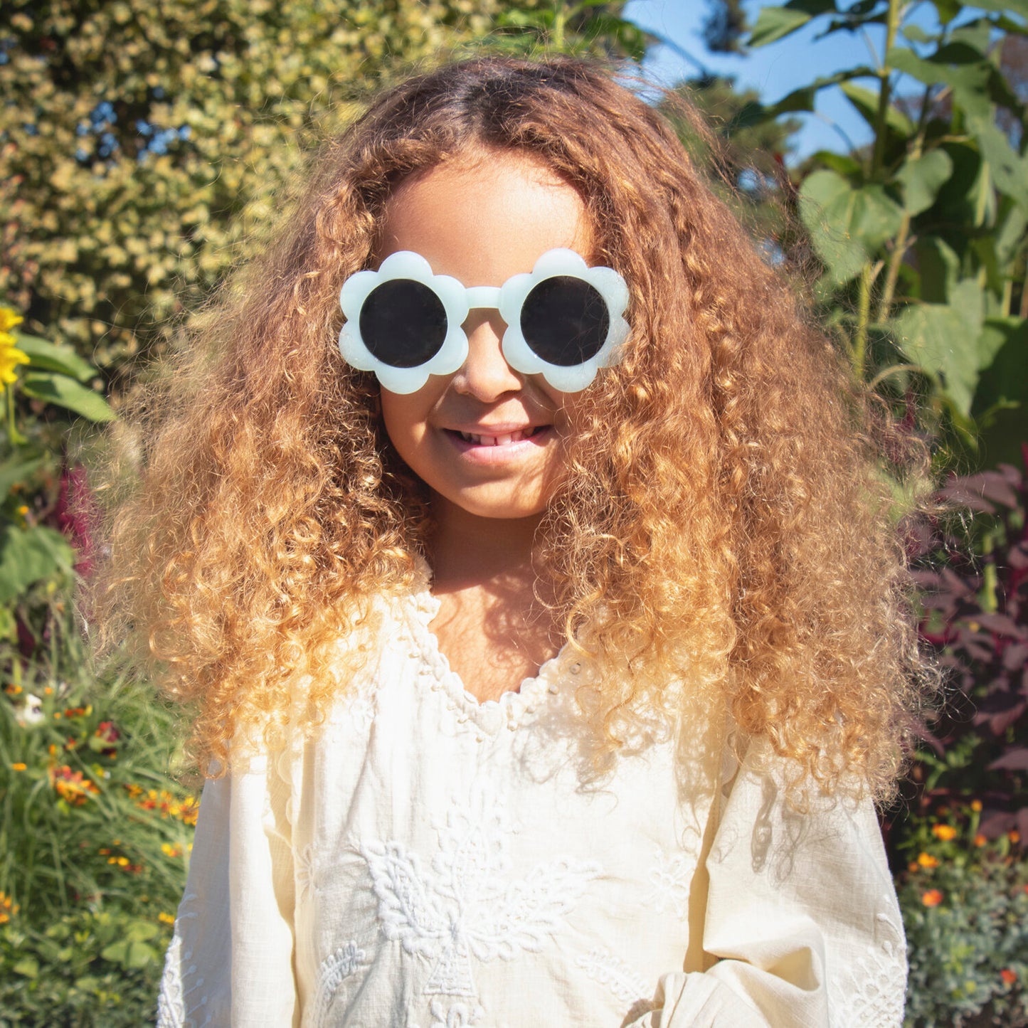 Daisy Flower sunglasses by Rockahula