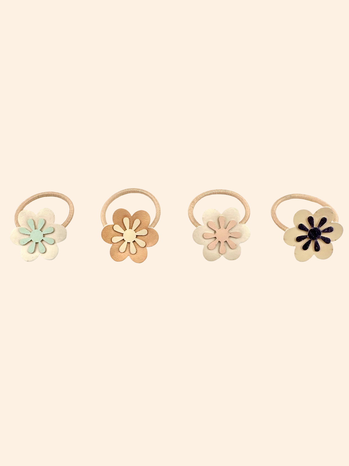 Flower hair tie pearl peach by Bluebell